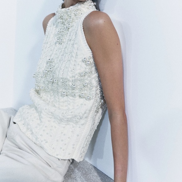 ZARA KNITWEAR TOP WITH FAUX PEARLS - Picture 3 of 5